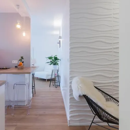 Vie En Rose Parking 2 Min Du Apartment *
